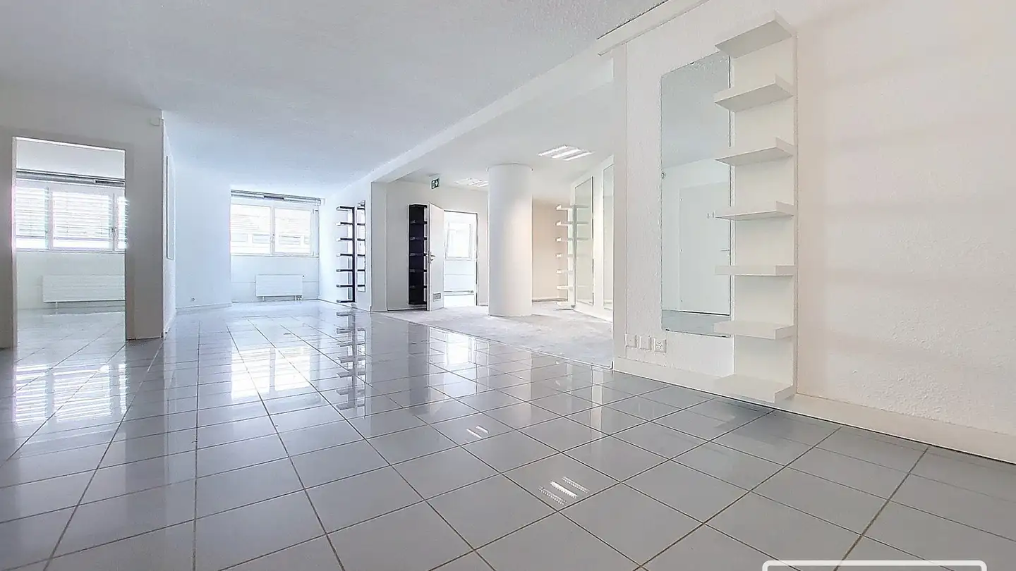 Commercial for rent - Route De La Vallée 9, 1180 Rolle - Photo 3