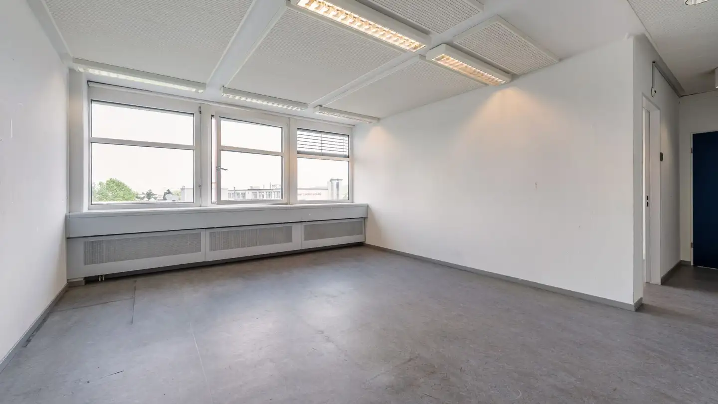 Commercial for rent - Sternenhofstrasse 15, 4153 Reinach BL - Photo 4