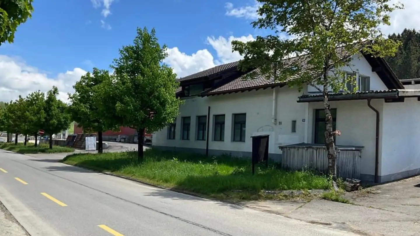 Laboratorio in vendita - Rue du Collège 96, 2300 La Chaux-de-Fonds