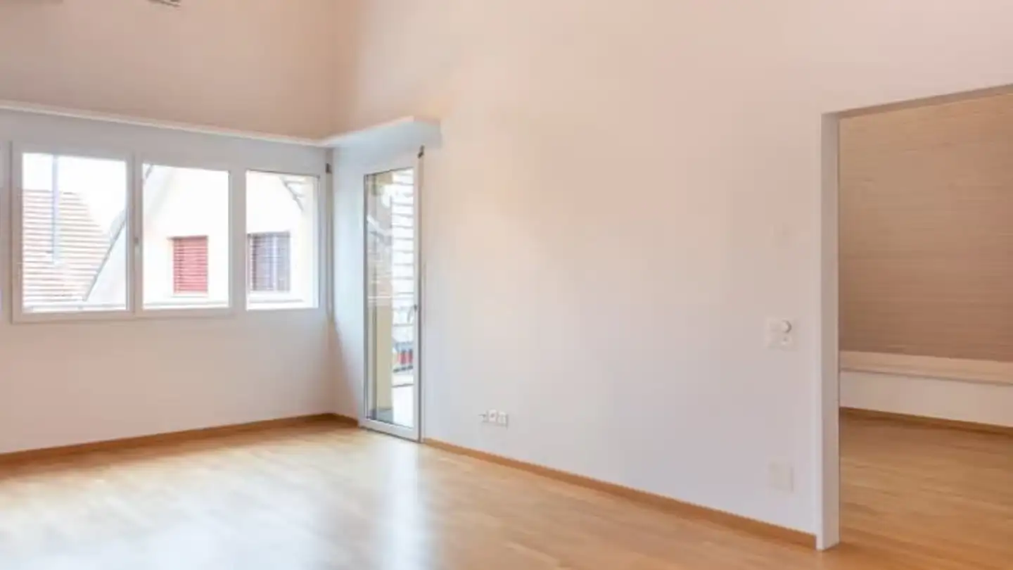 Attic flat for rent - Zuntwisweg 7, 8605 Gutenswil - Photo 4
