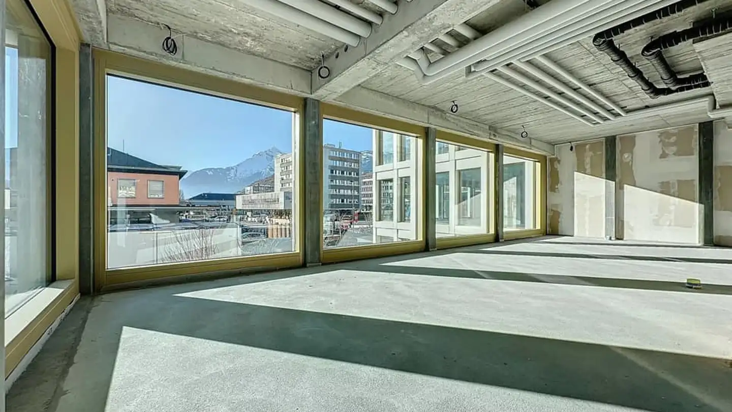 Commercial for rent - 1950 Sion