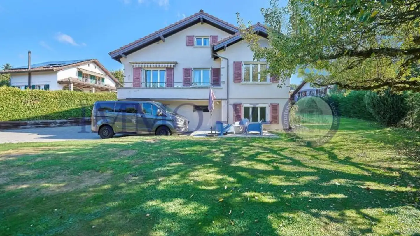 Villa for rent - 1066 Epalinges