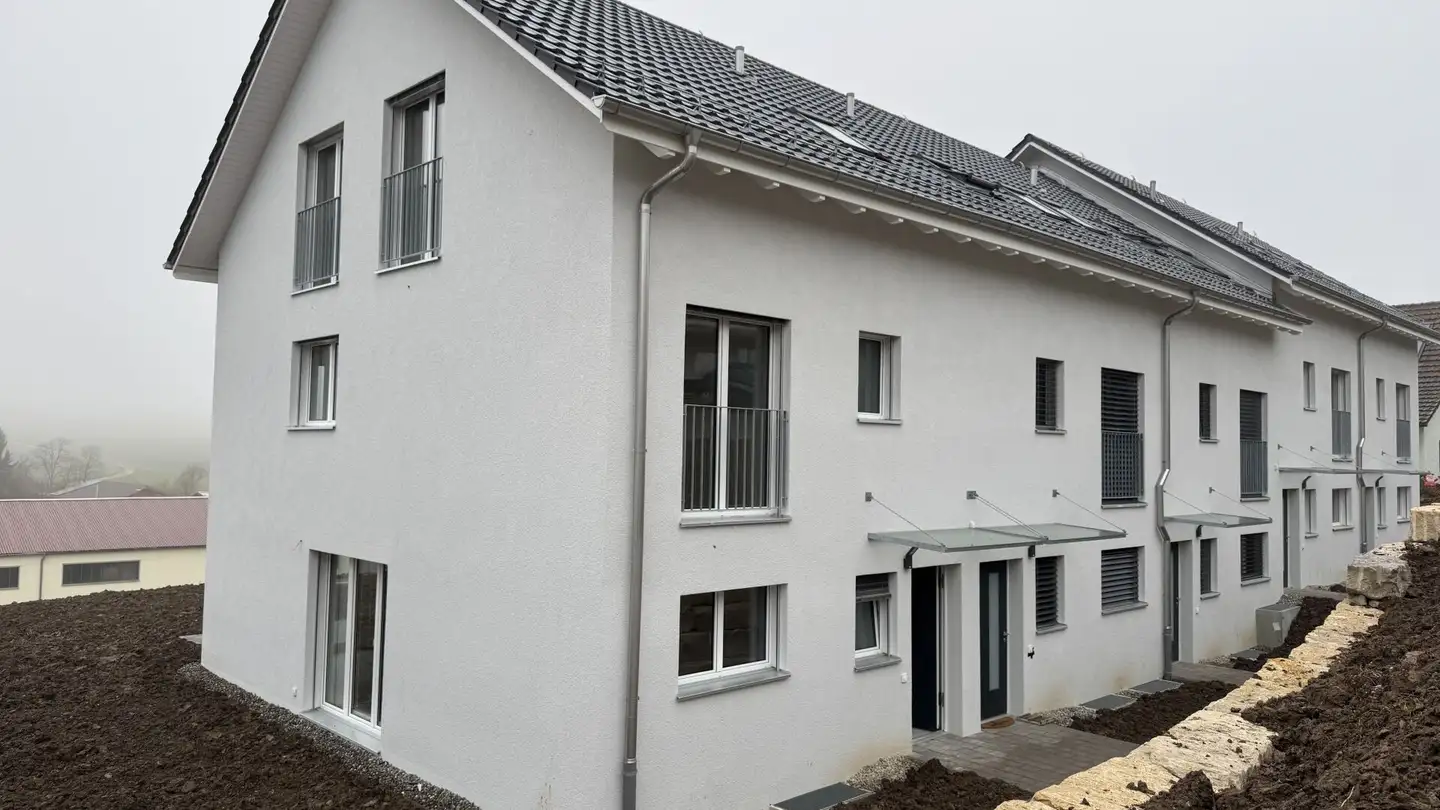 Row house for sale - Friedaustrasse, 8226 Schleitheim - Photo 2