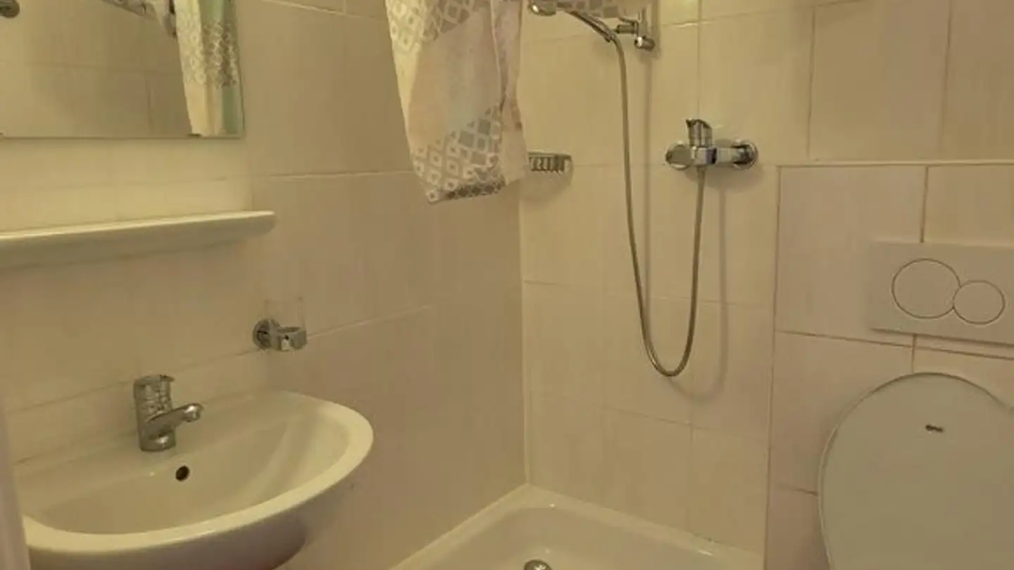 Apartment for rent - Chemin De Malakoff 24, 2400 Le Locle - Photo 3