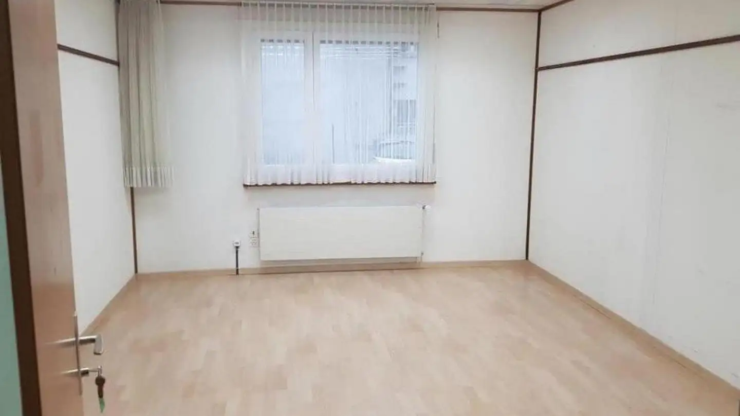 Bürofläche mieten - Obermühleweg 5, 7302 Landquart