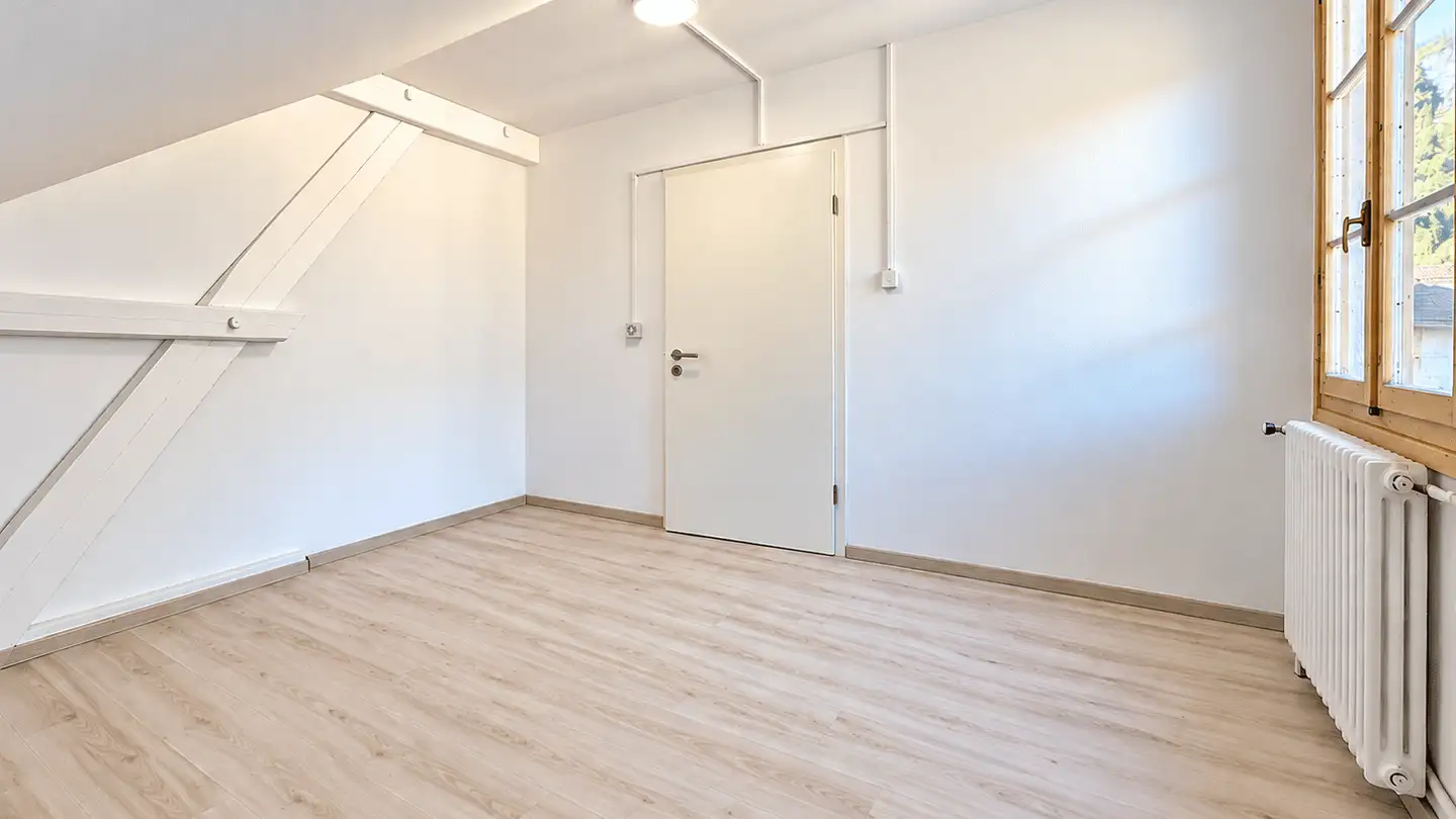 Apartment for rent - Julierstrasse, 7450 Tiefencastel - Photo 4