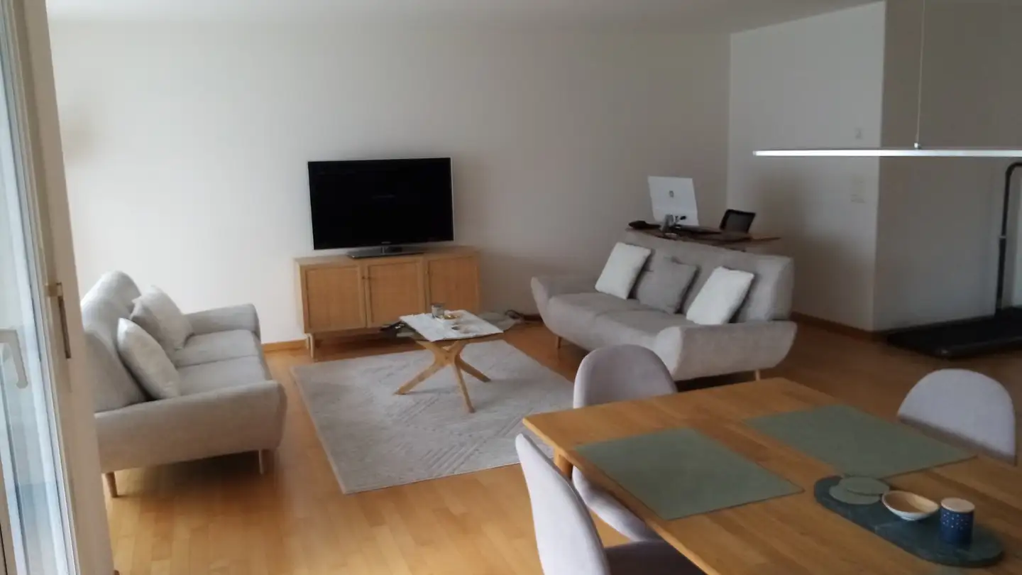 Single room for rent - Huobstrasse 10, 8808 Pfäffikon SZ