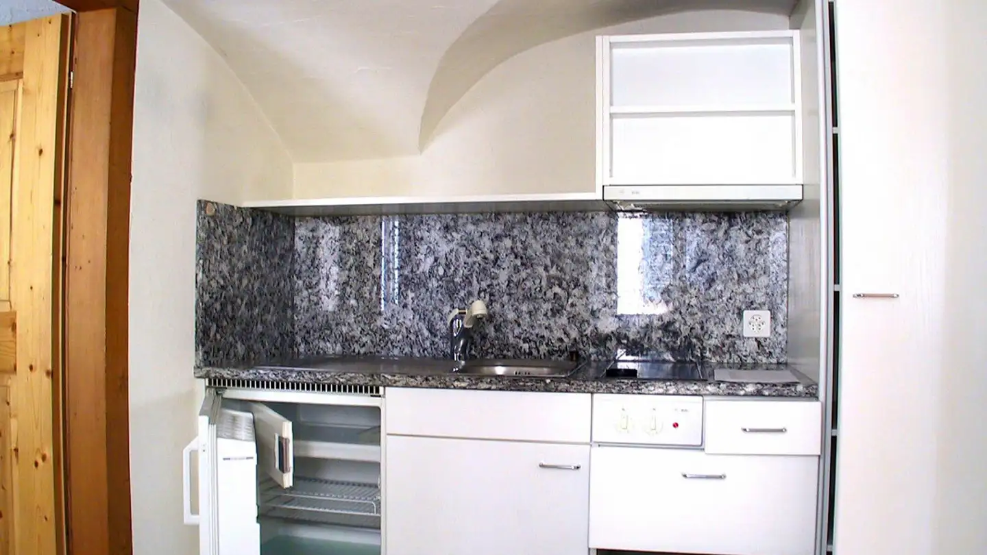 Wohnung mieten - Vordere Gasse 33, 7012 Felsberg - Foto 2