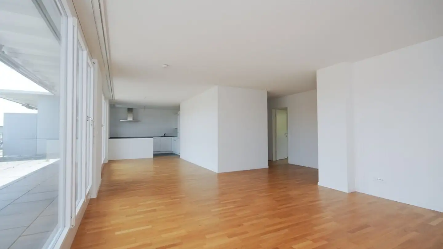 Attic flat for rent - Einschlagstrasse, 4622 Egerkingen - Photo 2