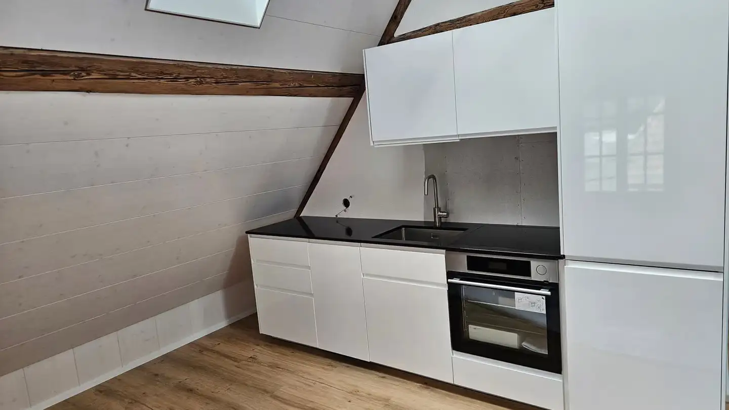 Attique à louer - Dorfstrasse 10, 3368 Bleienbach