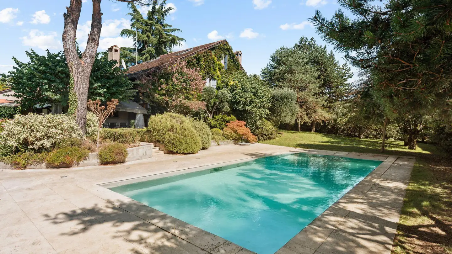 Single house for sale - 1287 Laconnex