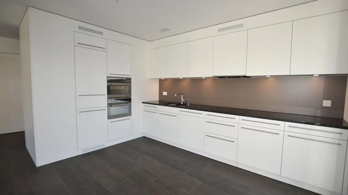Attico in affitto - Rue Jakob-Stämpfli / Jakob-Stämpfli-Strasse 114a, 2502 Biel/Bienne - Foto 3