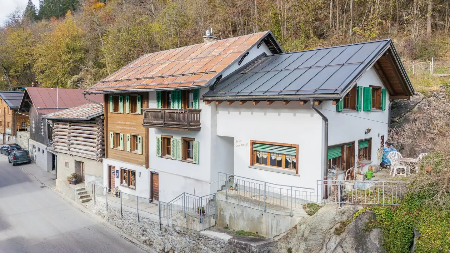 Einfamilienhaus kaufen - Strada 44, 7130 Ilanz