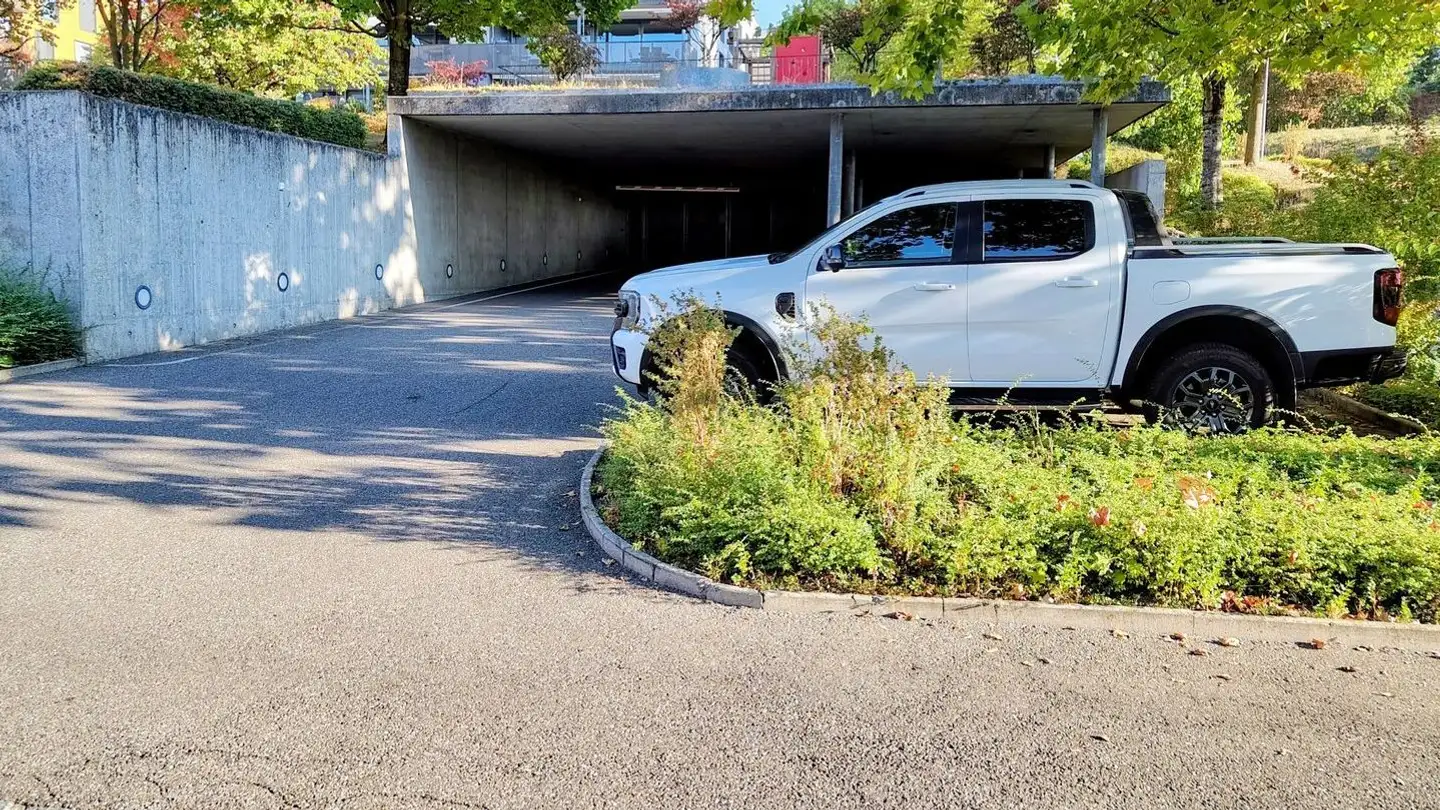 Underground parking space for rent - Ankenhofstrasse 9, 8102 Oberengstringen