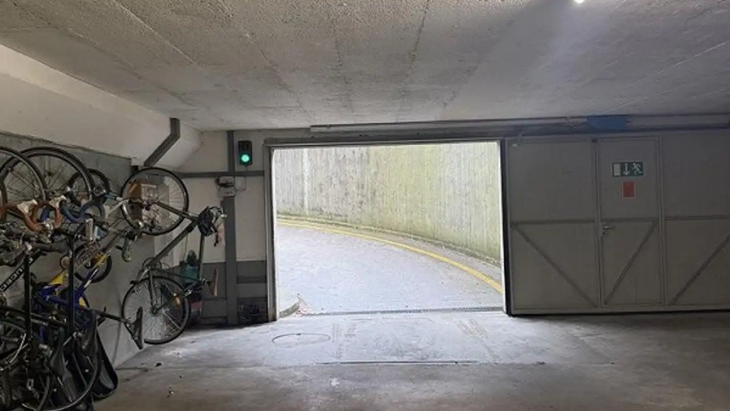 Tiefgaragenstellplatz mieten - Neufeldstrasse 5, 3012 Bern - Foto 2