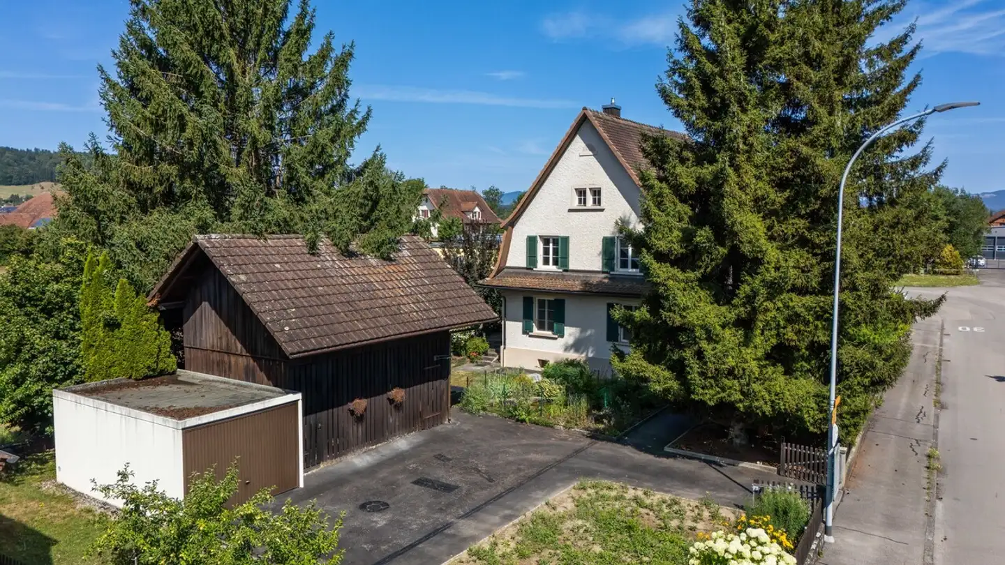 Einfamilienhaus kaufen - Bahnhofplatz 7, 4806 Wikon