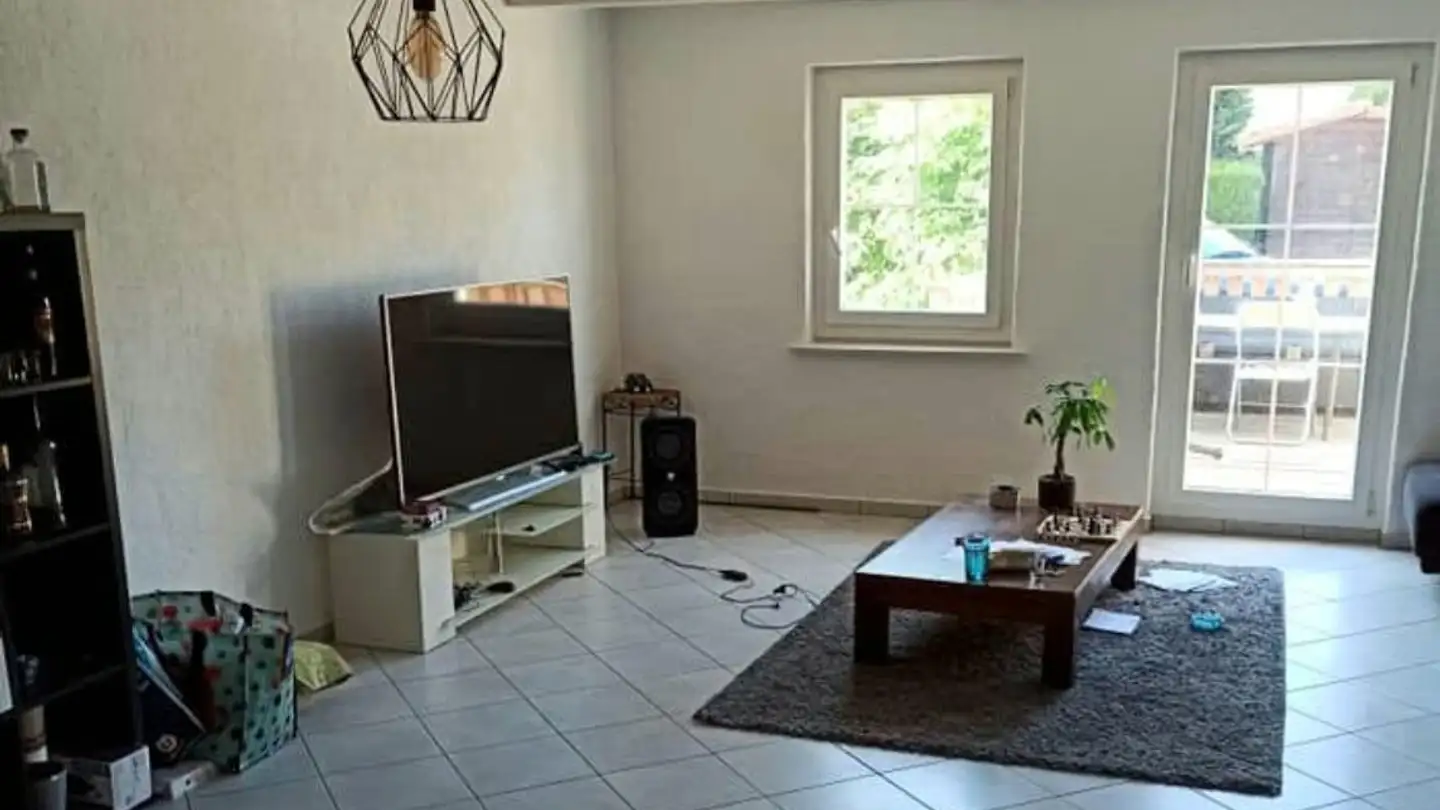 Apartment for rent - Rue Centrale, 1432 Gressy - Photo 2