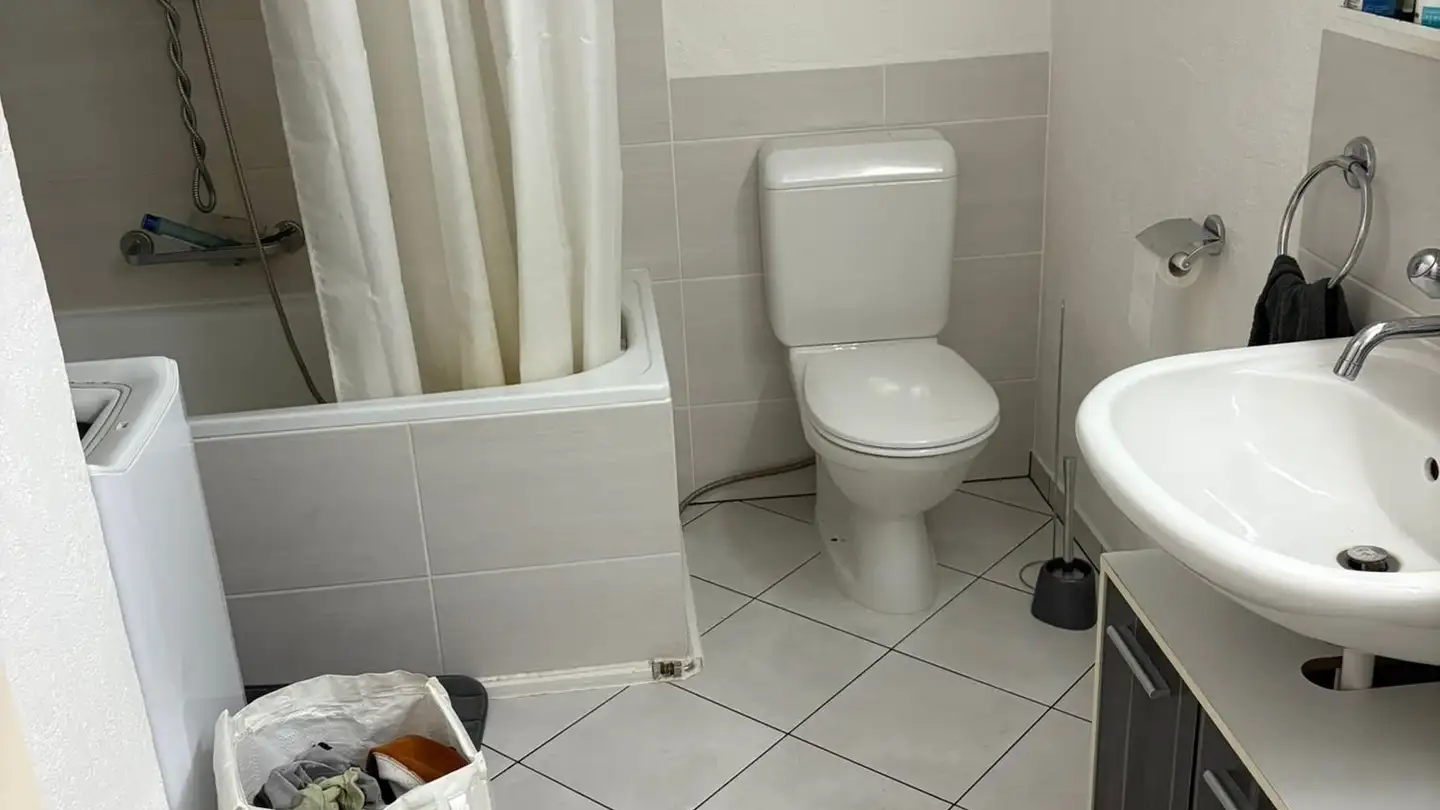 Apartment for rent - Rue Centrale, 1432 Gressy - Photo 3