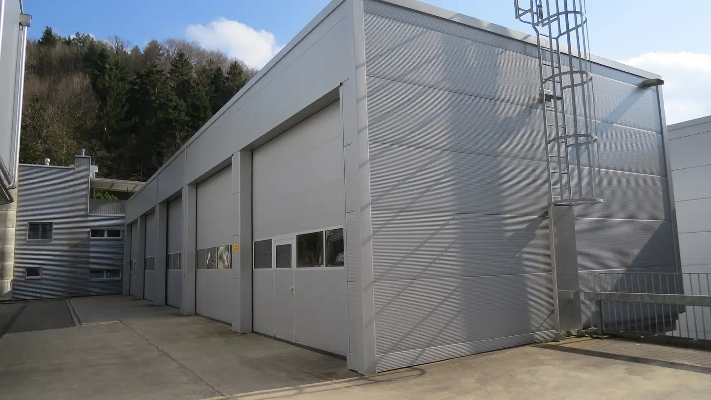 Gewerbe mieten - Diebis 35, 8143 Stallikon