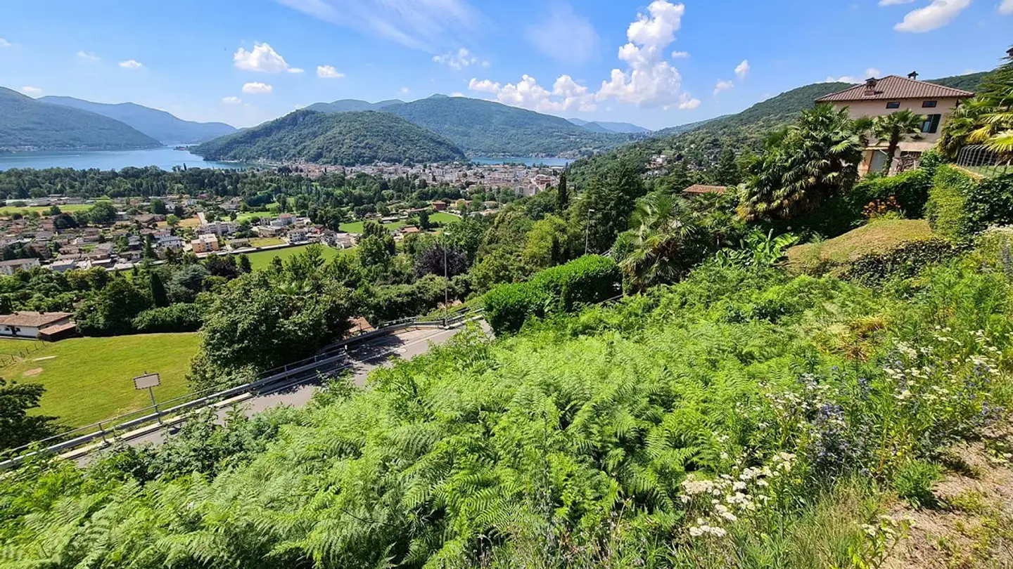 Gewerbebaugrundstück kaufen - 6991 Neggio