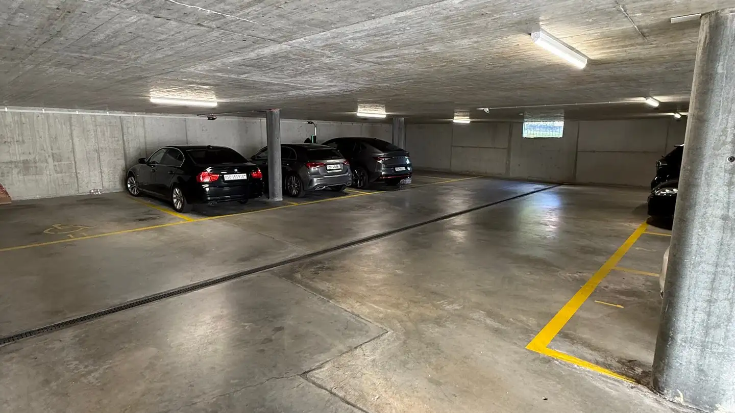 Tiefgaragenstellplatz kaufen - Oltnerstrasse 21, 5013 Niedergösgen