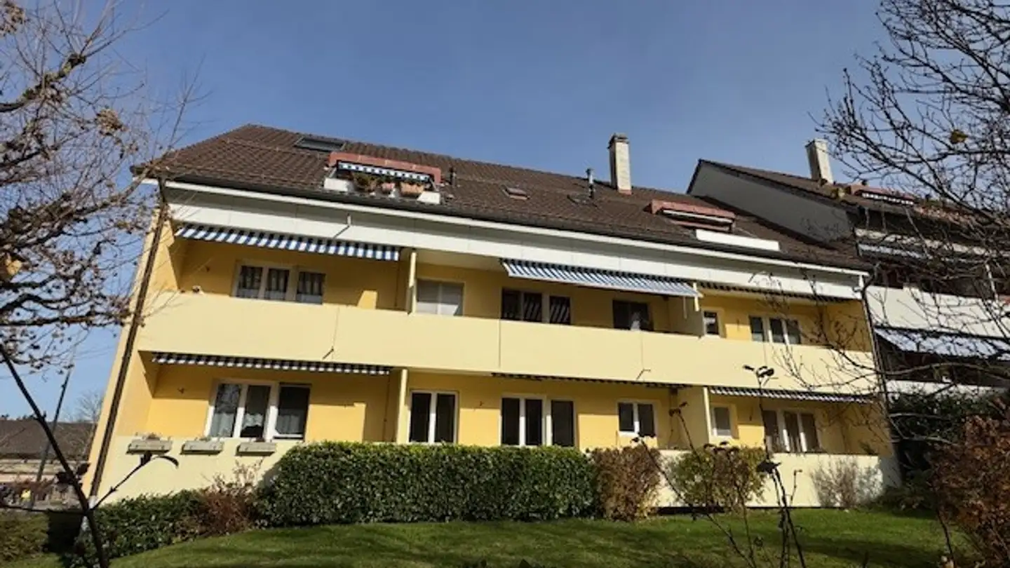 Edificio residenziale in vendita - Schwarzenburgstrasse 775, 3145 Niederscherli