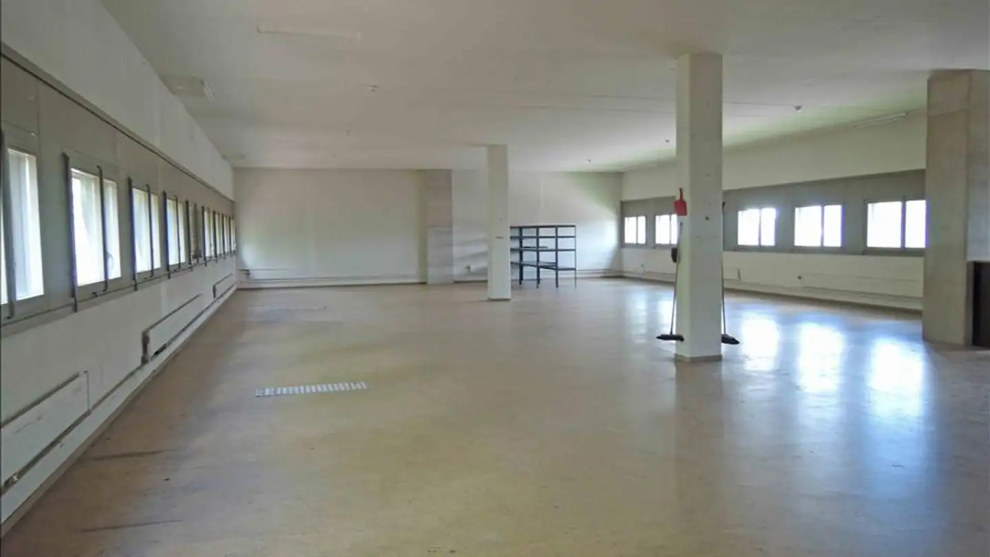 Geschäft mieten - Sternenstrasse 1, 9240 Uzwil - Foto 2