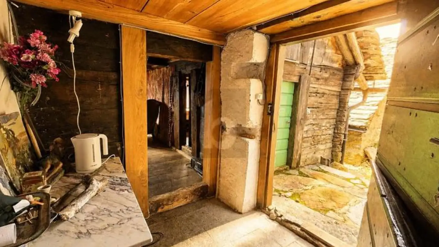 Chalet à vendre - 6749 Sobrio