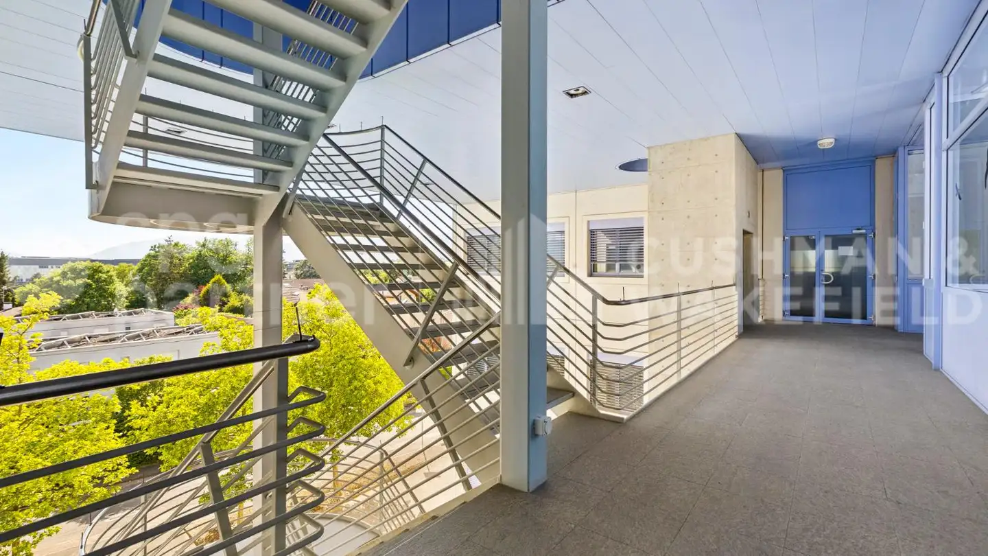 Commercial for sale - Route De Meyrin, 1217 Meyrin