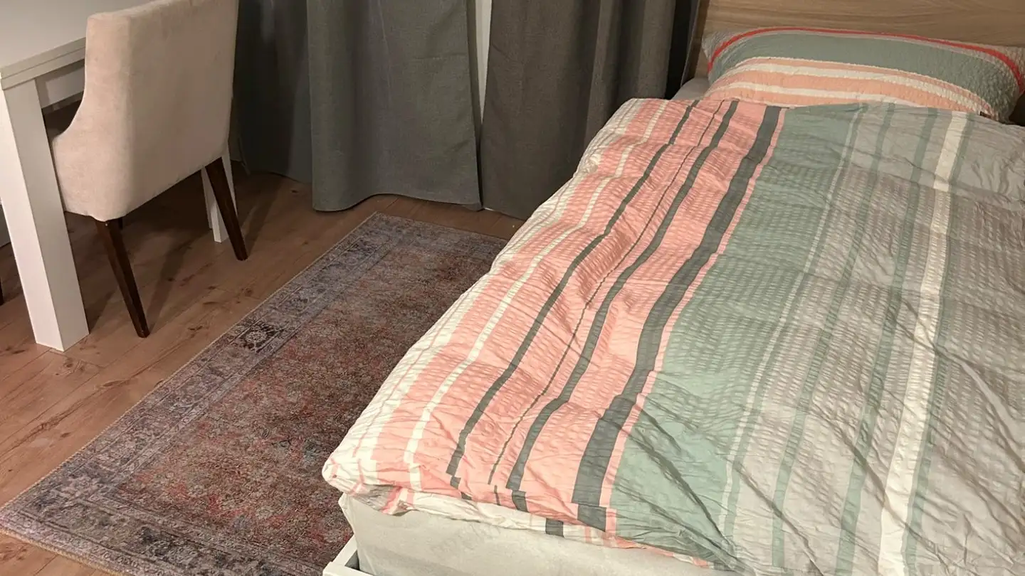 Chambre à louer - 1400 Cheseaux-Noréaz - Photo 2