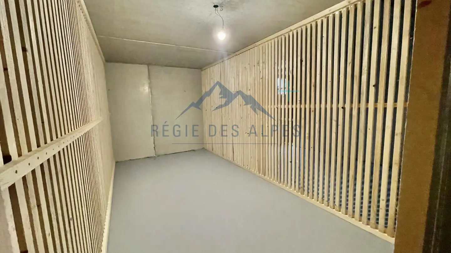 Commercial for rent - 1347 Le Sentier - Photo 2