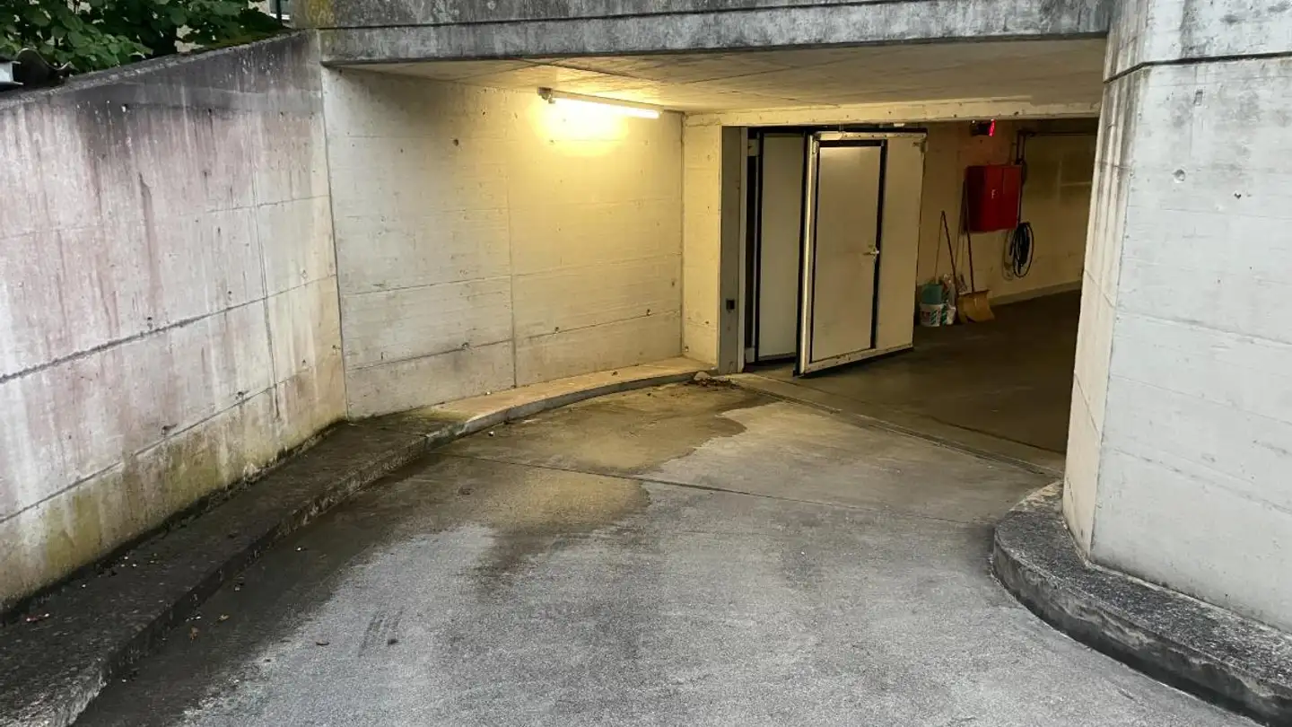 Parcheggio sotterraneo in affitto - Stöckliweg, 3604 Thun - Photo 3