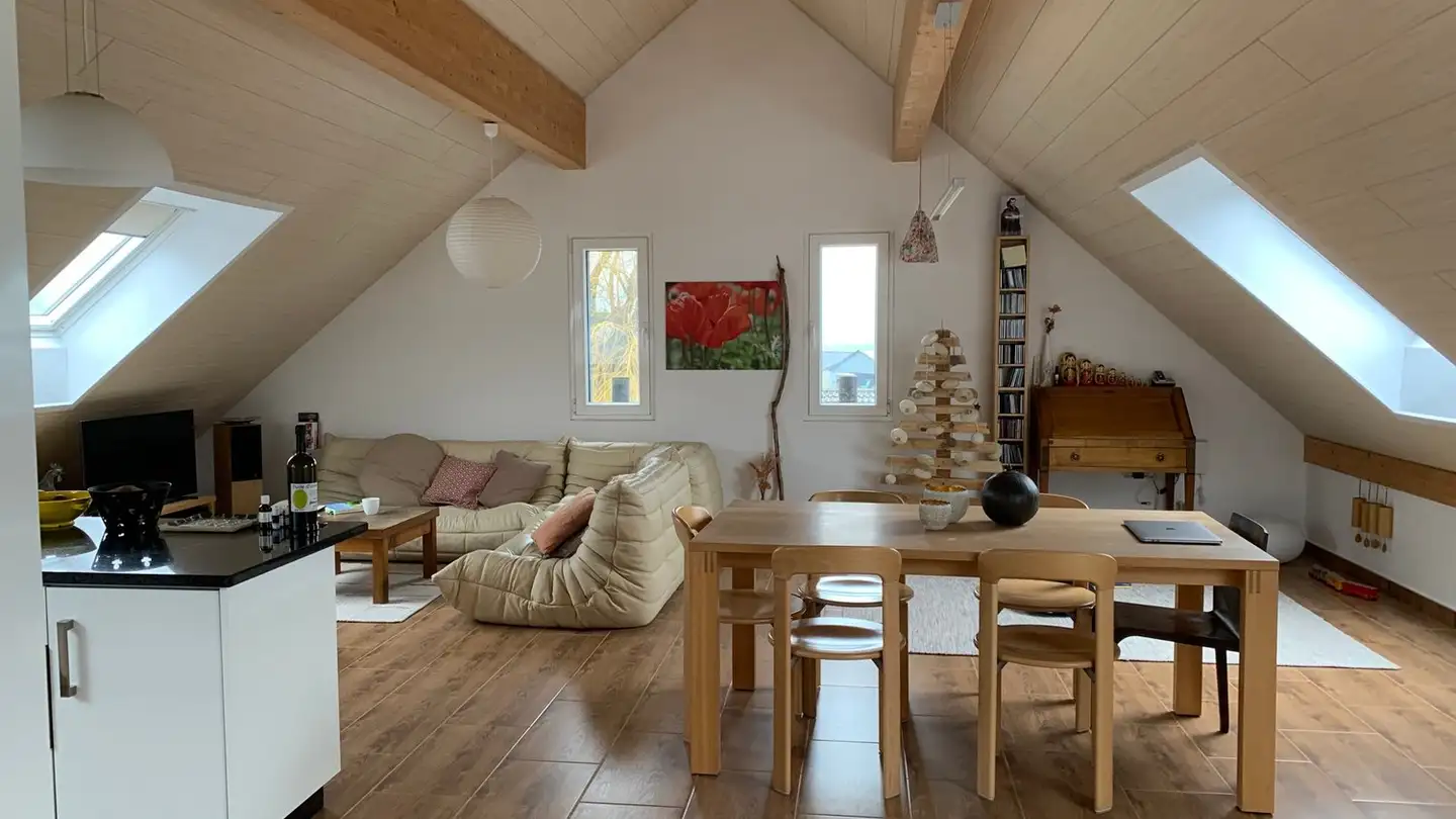 Appartement à louer - Le Faubourg 109, 2905 Courtedoux