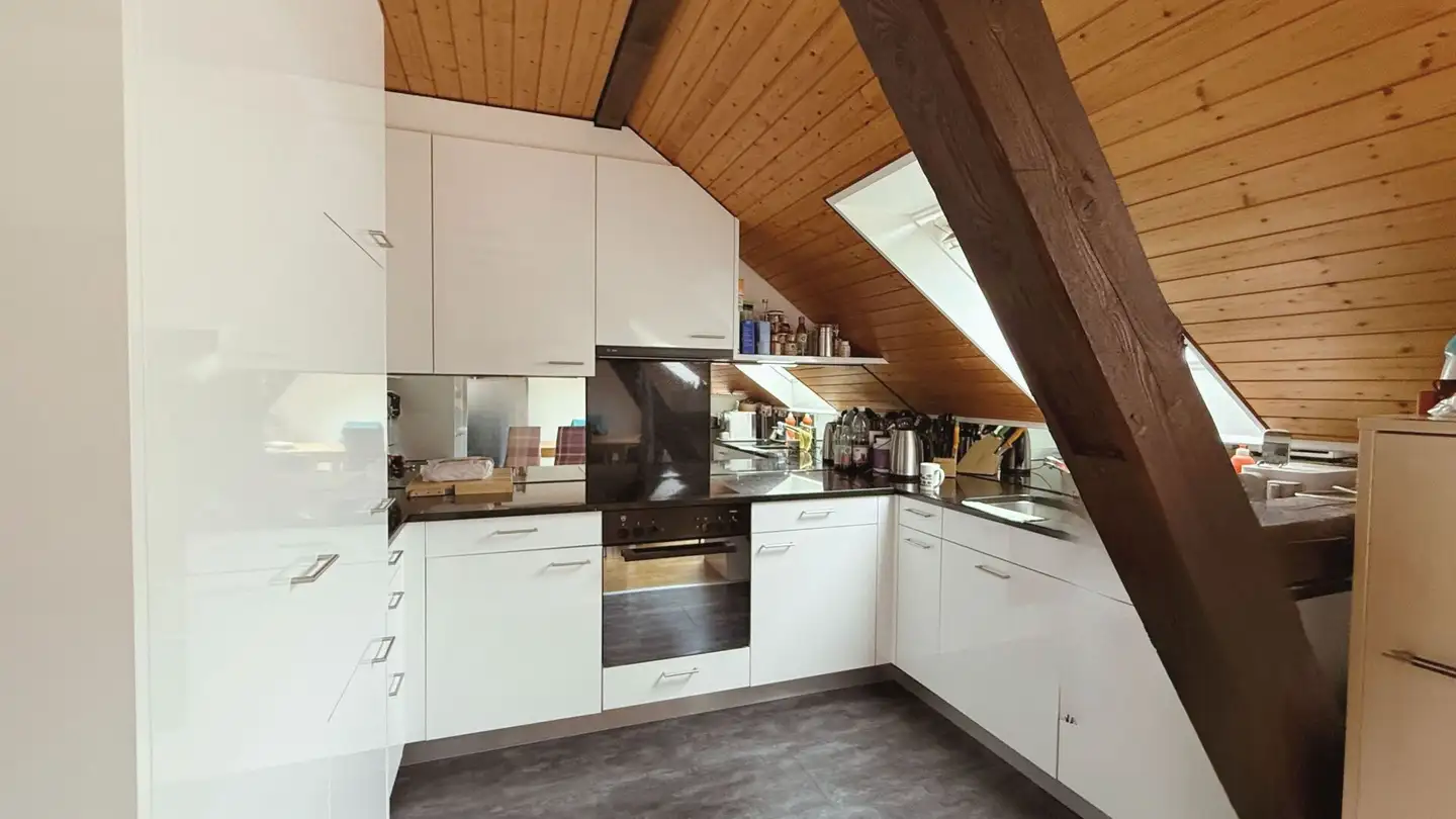 Dachgeschosswohnung mieten - Selzachstrasse 1, 4514 Lommiswil