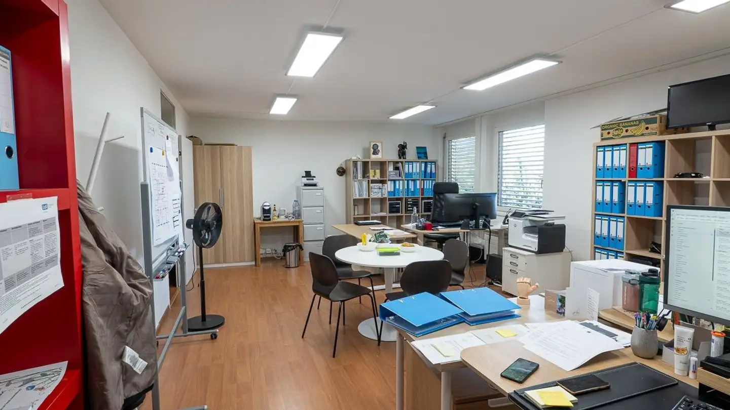 Spazio ufficio in affitto - Geissacher 6, 8126 Zumikon - Photo 3