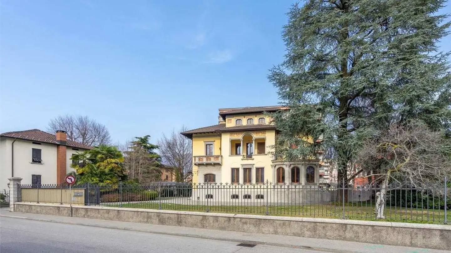 Spazio ufficio in vendita - 6830 Chiasso - Photo 2