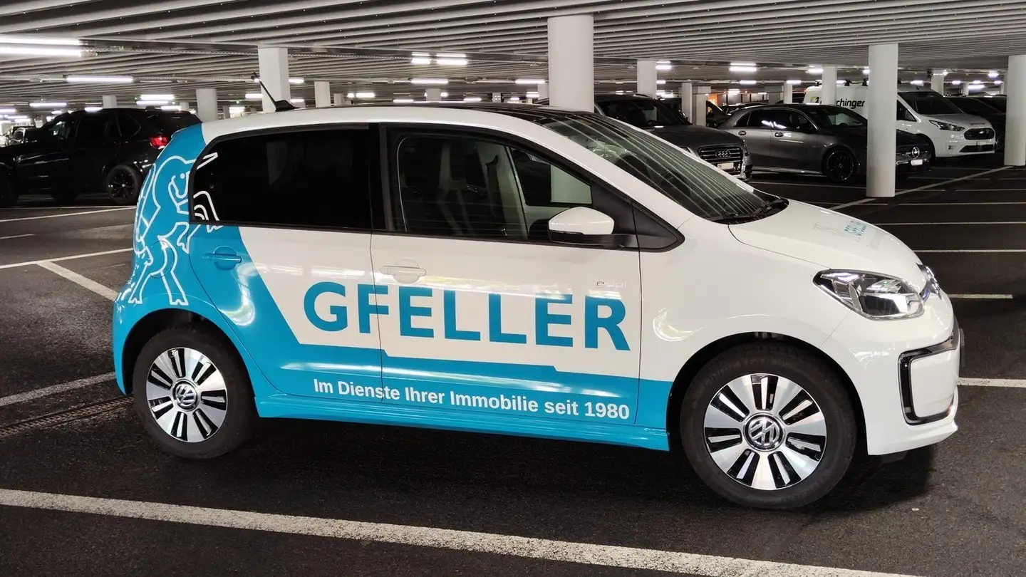 Place de parking souterraine à louer - Bahnhofstrasse 42, 8305 Dietlikon