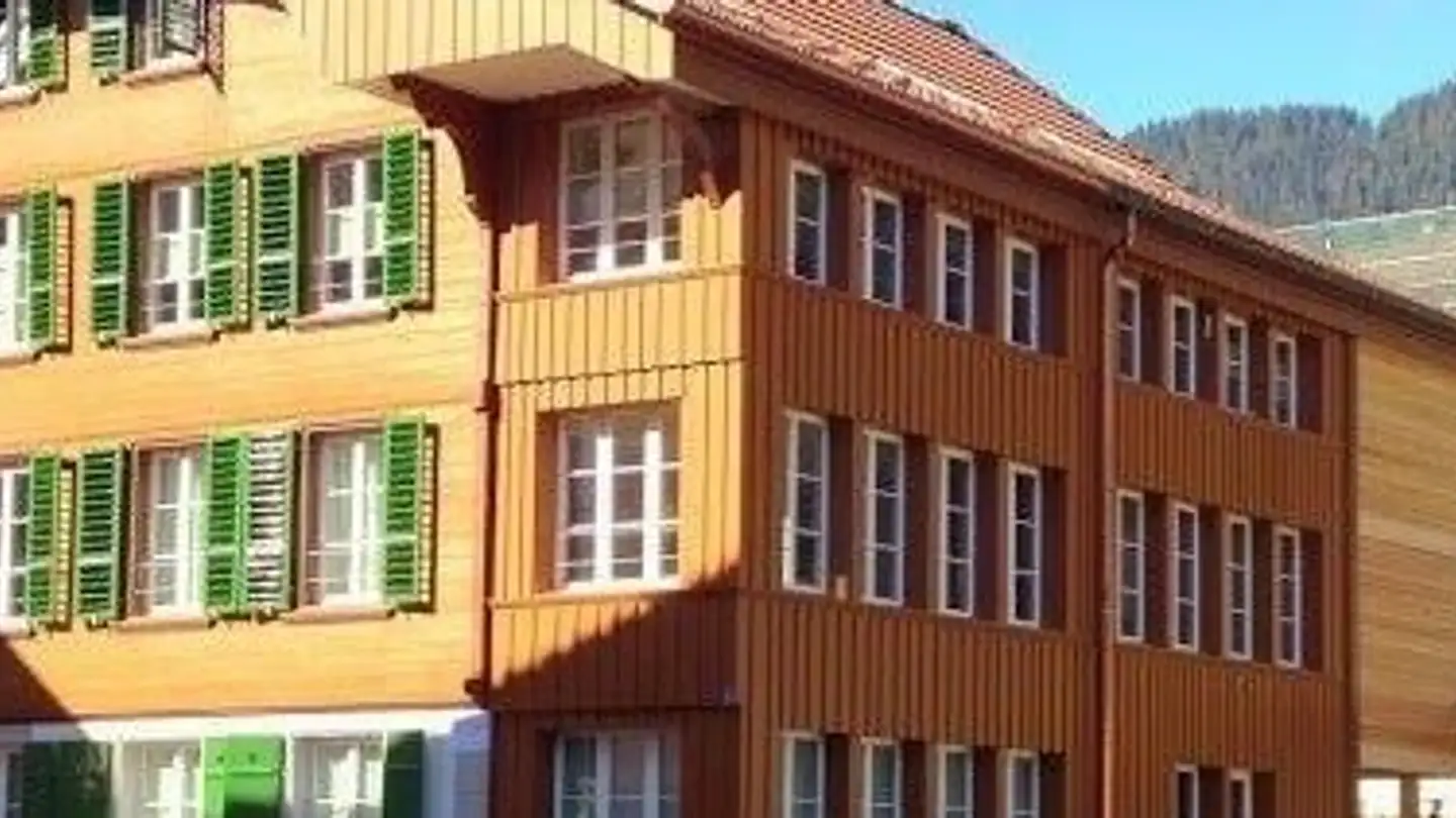 Parcheggio coperto in affitto - Freihofstrasse 4, 3800 Unterseen