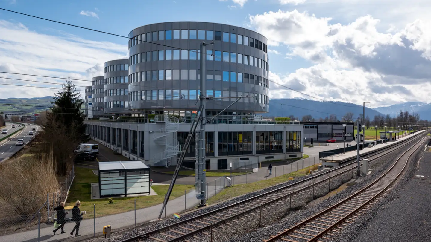 Bürofläche mieten - Turmstrasse 30, 6312 Steinhausen