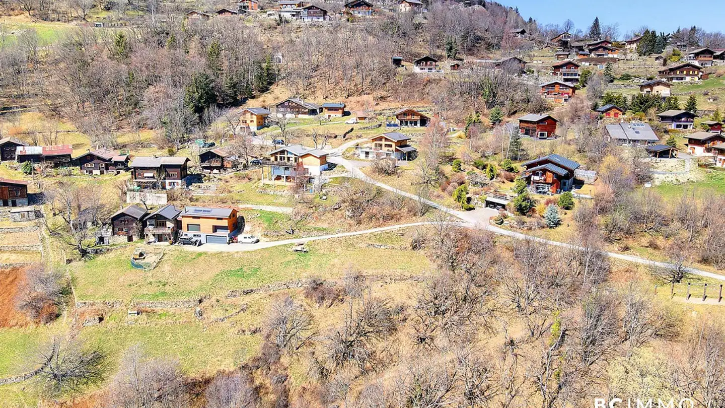 Terrain constructible à vendre - Les Tsablets, 1928 Ravoire - Photo 4