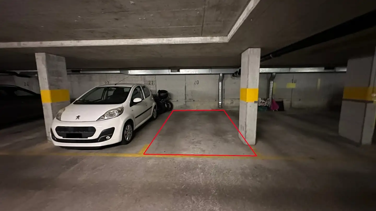 Underground parking space for rent - Strandbadstrasse 3, 3800 Interlaken