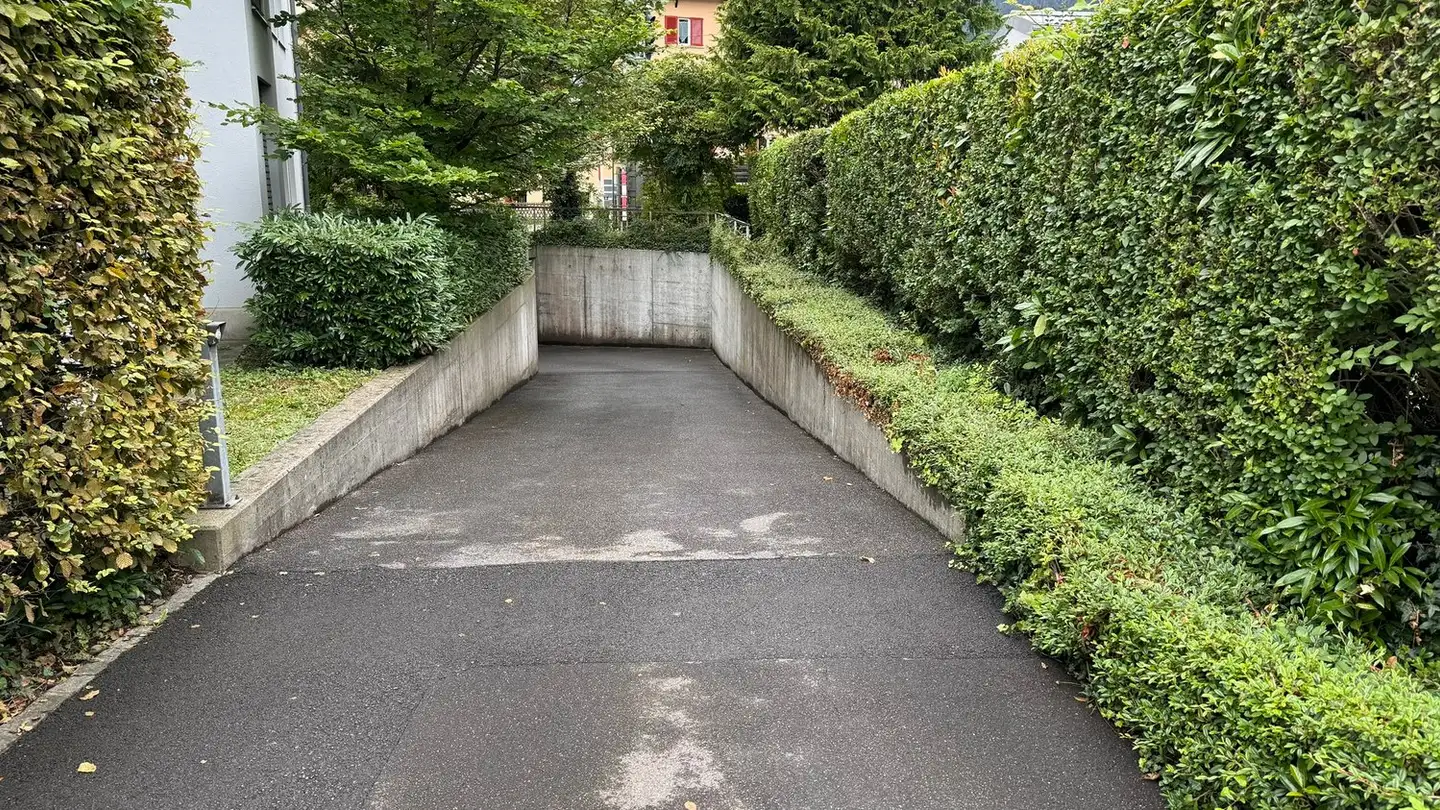 Underground parking space for rent - Strandbadstrasse 3, 3800 Interlaken - Photo 4