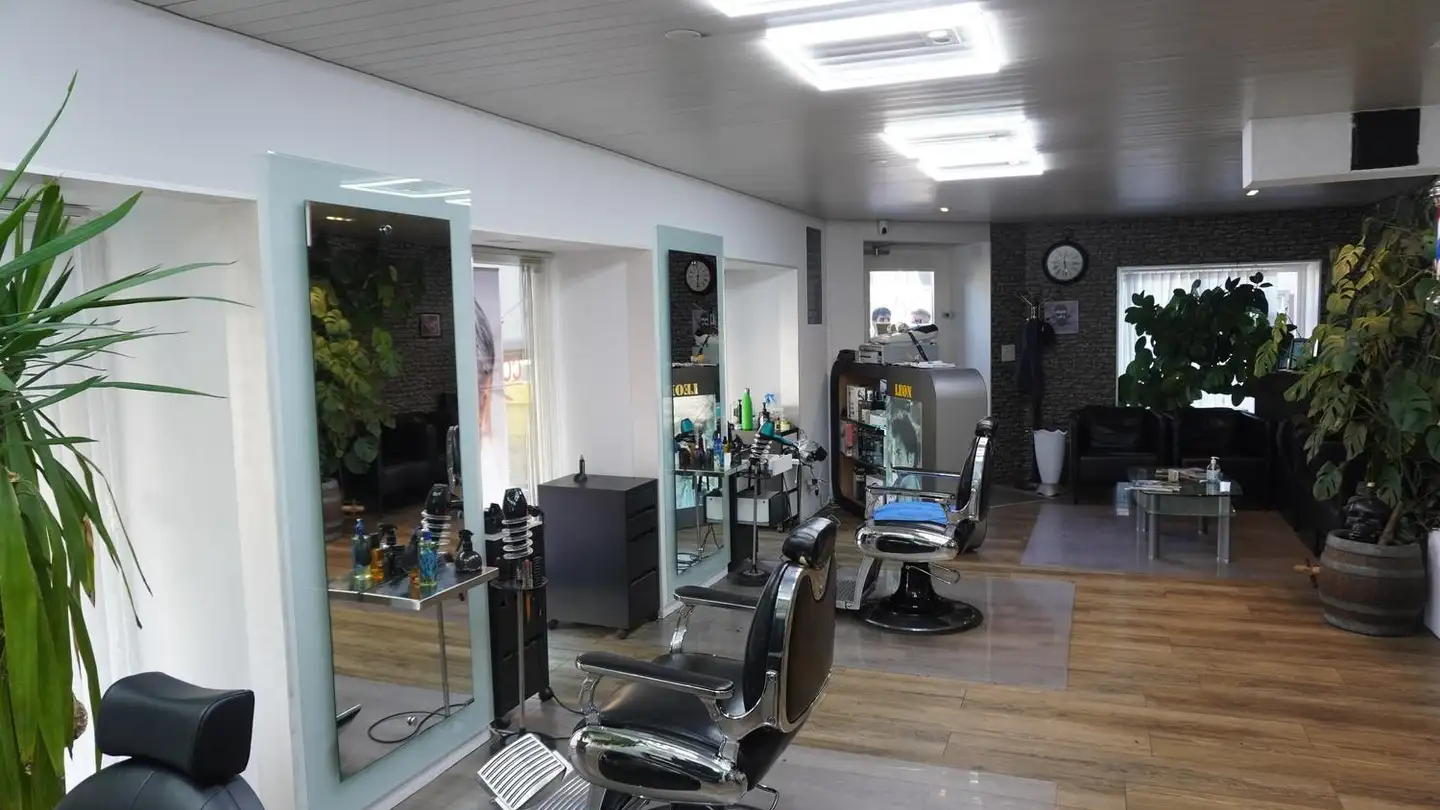 Gewerbe mieten - Hauptstrasse 9, 8632 Tann - Foto 4