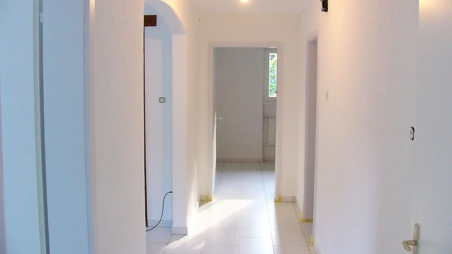 Appartamento in affitto - Champ Lajoux 72, 2762 Roches BE - Photo 3