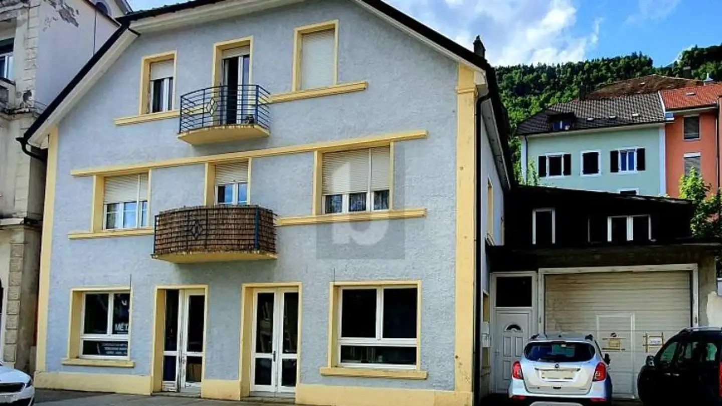 Mischgenutztes Gebäude kaufen - 2610 St-Imier