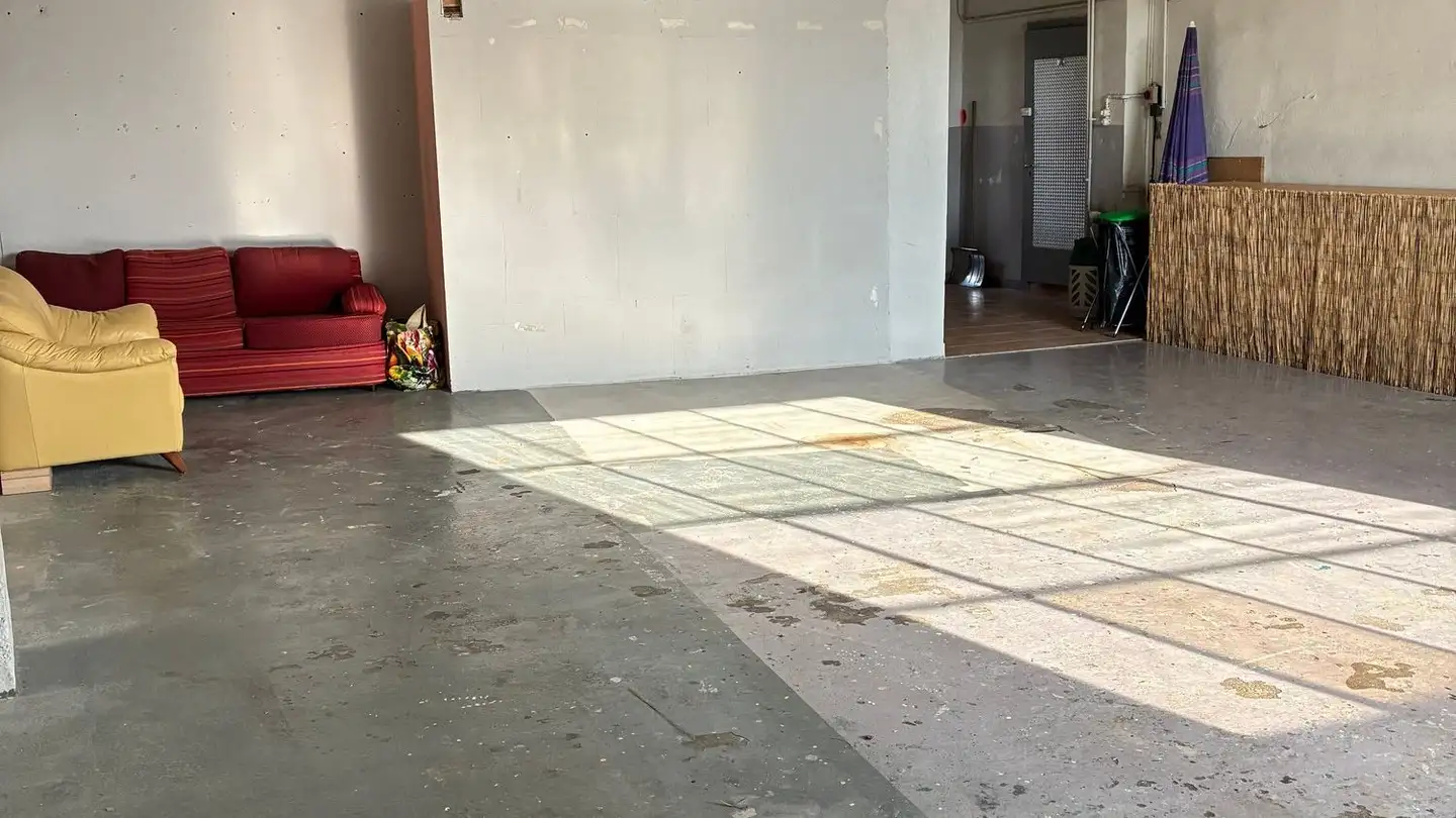 Storage space for rent - Rue Des Jordils 1, 1273 Arzier-Le Muids - Photo 2