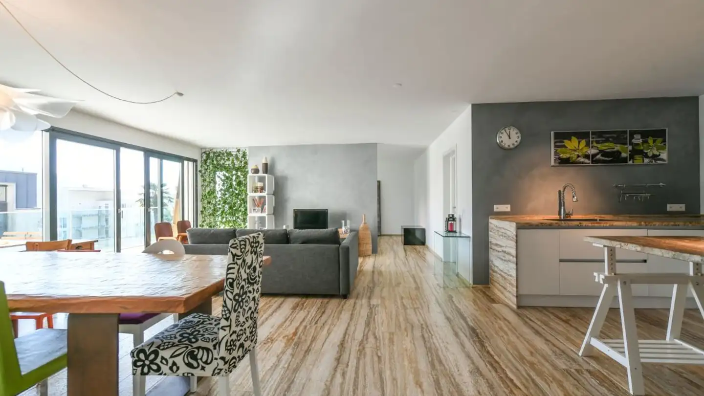 Wohnung mieten - Via R. Leoncavallo, 6614 Brissago