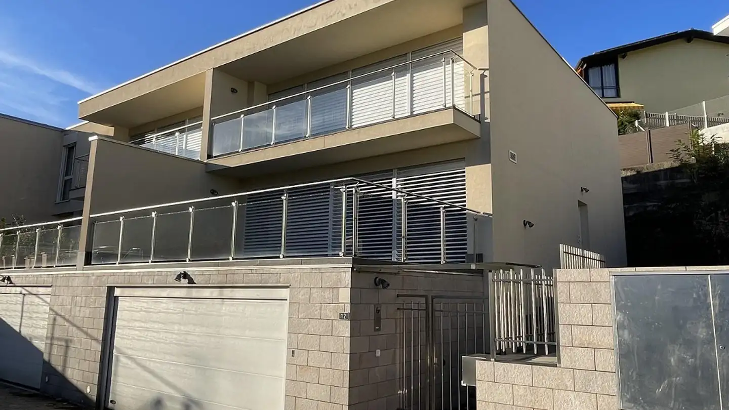 Einfamilienhaus mieten - 6864 Arzo