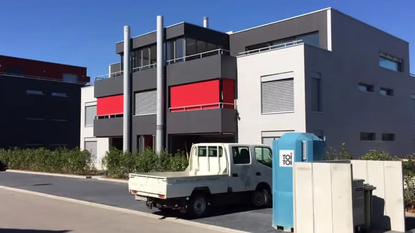 Wohnung mieten - Mäderenweg 15, 8154 Oberglatt ZH - Foto 2