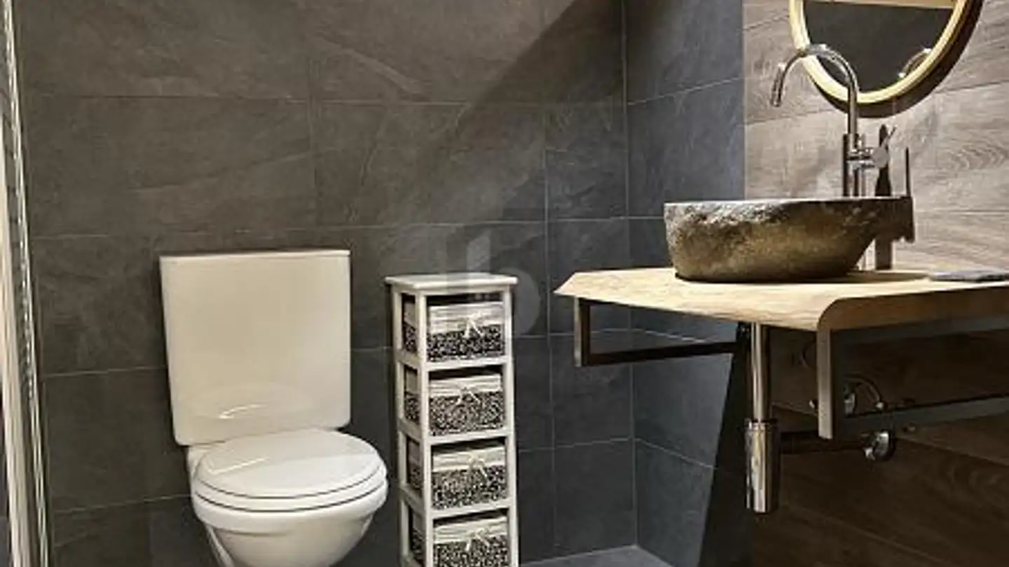 Appartement à louer - Route Des Mayens De Sion, 1992 Les Mayens-de-Sion - Photo 2